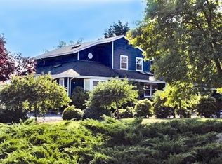 15 Mockingbird Ln, Sequim, WA 98382