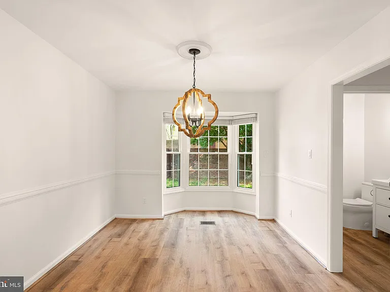 8330 Wickham Rd — Photo 11
