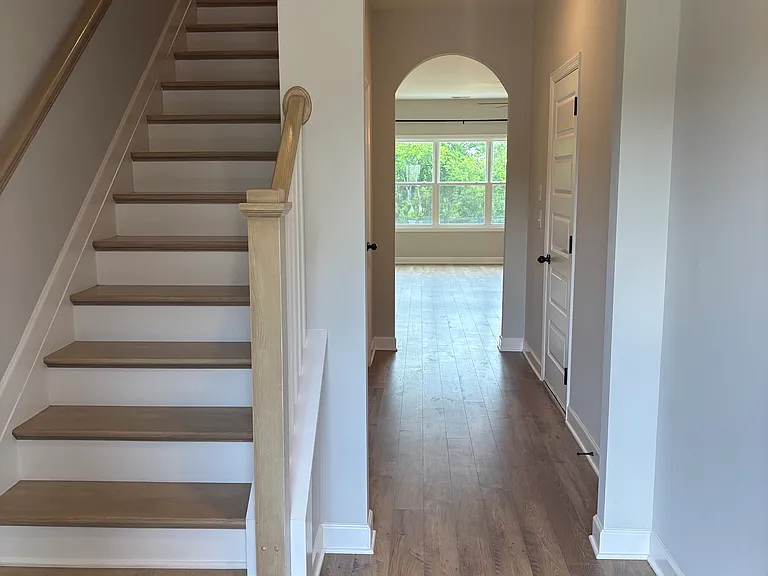 384 Twig Ct — Photo 3