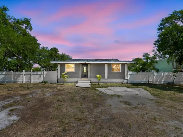 10917 72nd Ave, Seminole, FL 33772