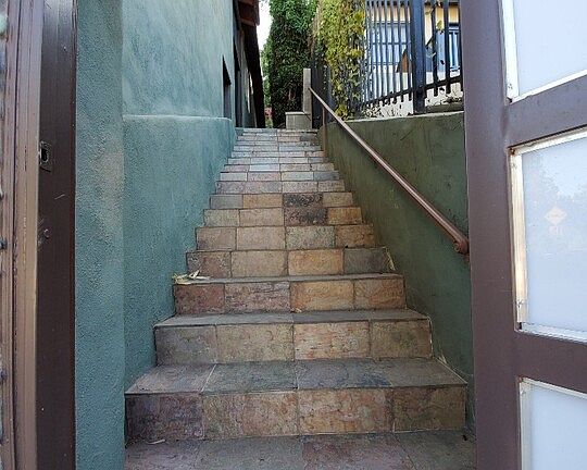 3rd image of 1308 N Occidental Blvd