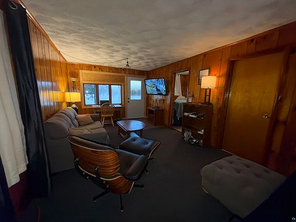 4th image of 444 Fernberg Rd #12