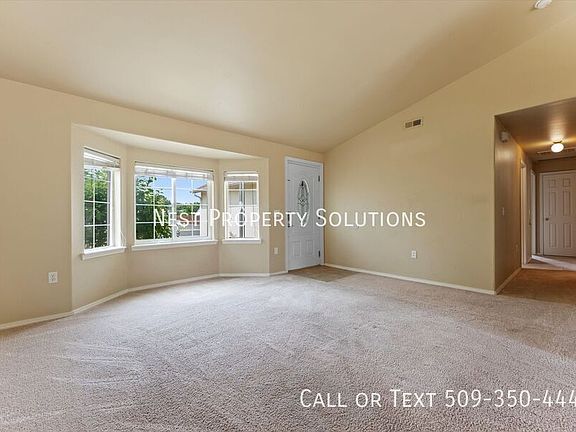 5th image of 1613 Pirate Ln NE