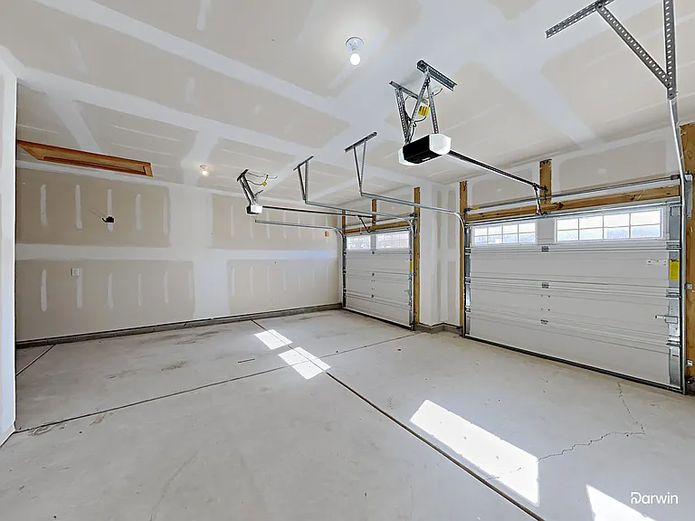 266 Whispering Hills Dr — Photo 23