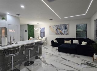 Las Ramblas, Miami, FL 33179