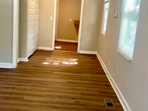 3844 Shaw St, Columbia, SC 29203