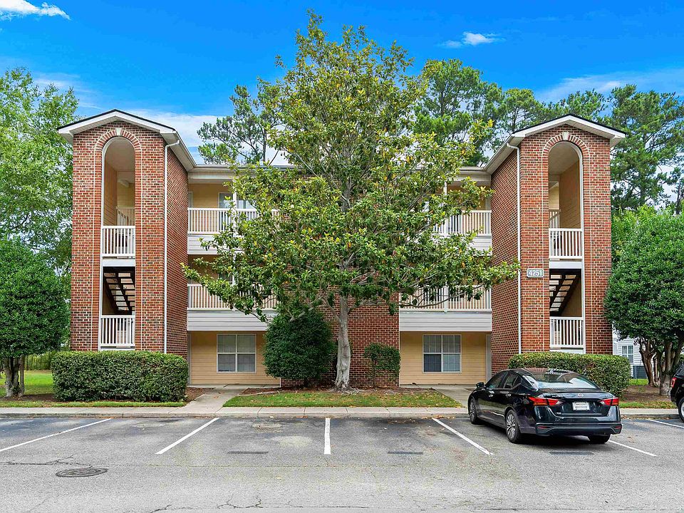 1st image of 4251 Villas Dr. #306