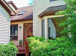 631 Blue Spruce Trl, Chagrin Falls, OH 44023