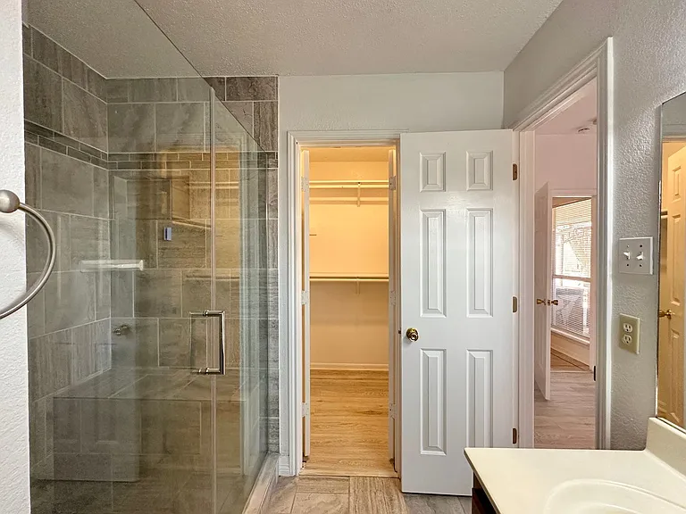 3004 Sundown Ln — Photo 17