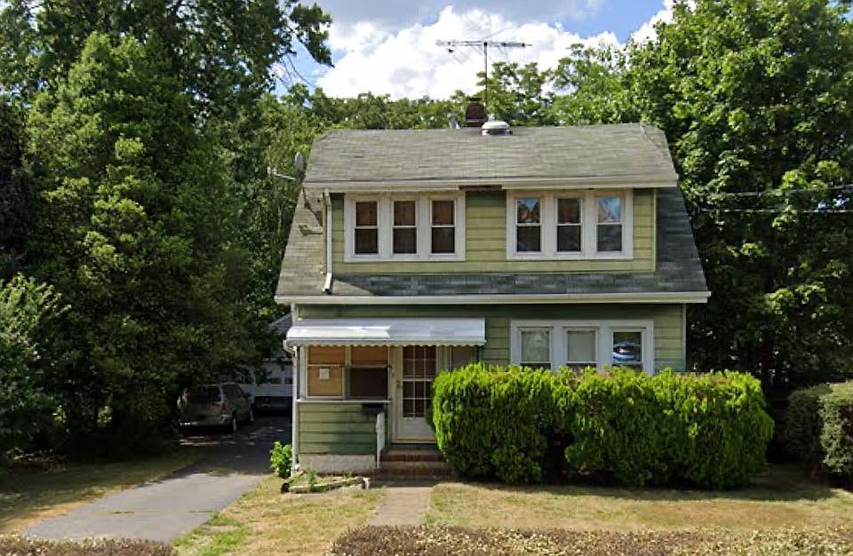 1st image of 1127 Bordentown Ave