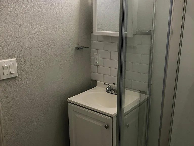 1123 Myrtle Ave #1A — Photo 13