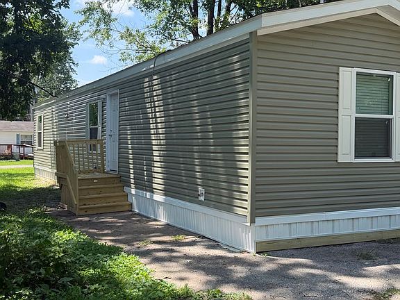 2nd image of 2414 E Main St Lot 32