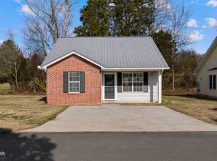 901 Middlebrook Ct, Sevierville, TN 37862