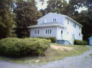 28 Prospect St #1, Staatsburg, NY 12580