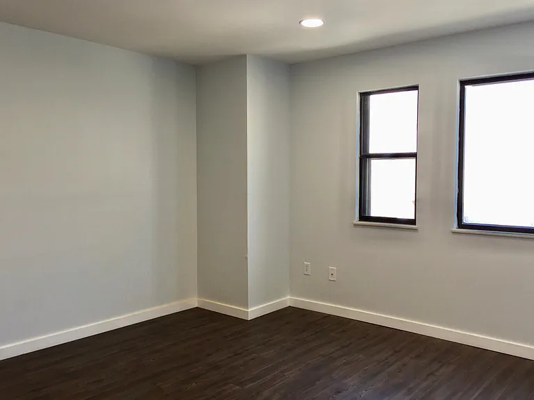 3208 Kennett Sq — Photo 7