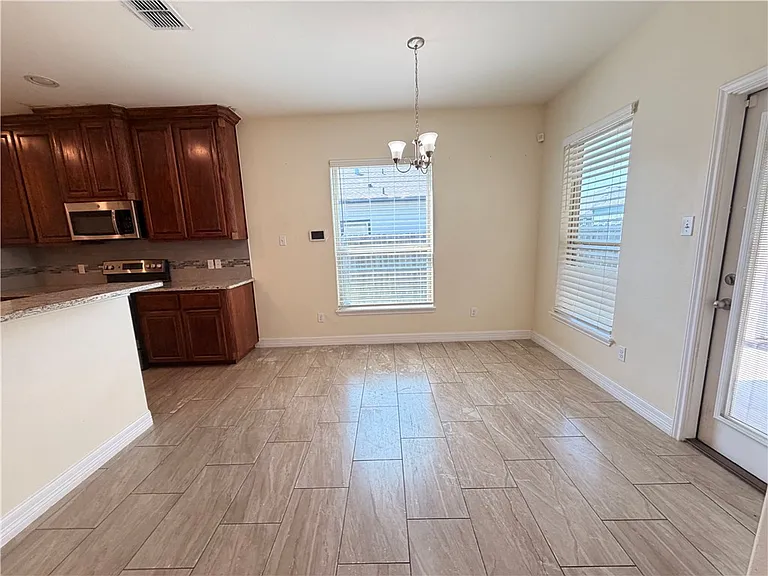 1816 Chesapeake Bay Dr — Photo 8