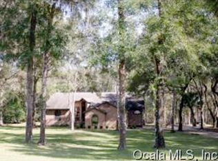 11221 N Blackfoot Pt, Citrus Springs, FL 34434