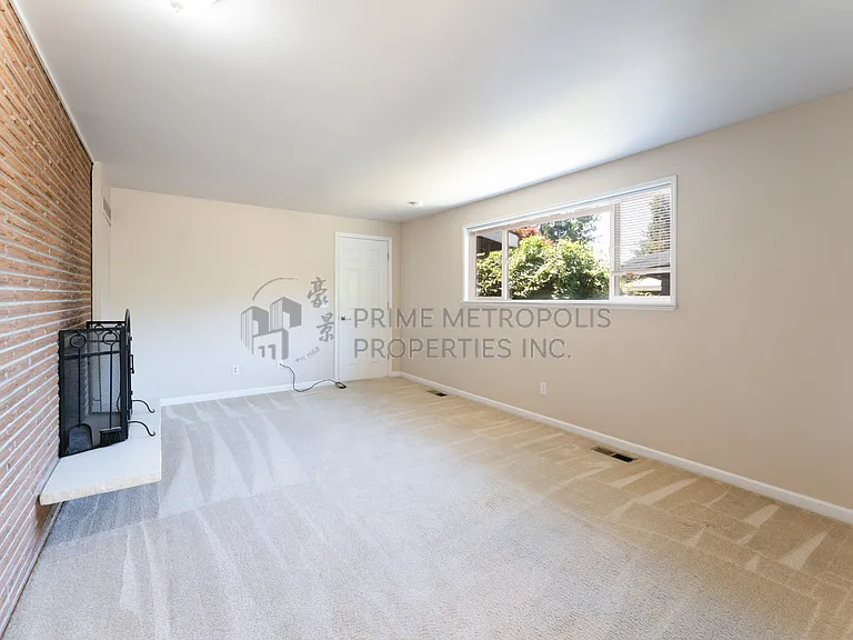 16428 SE 16th St — Photo 7