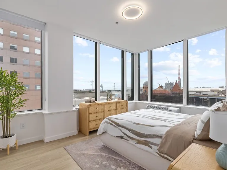 Soundview Apartments — Photo 40