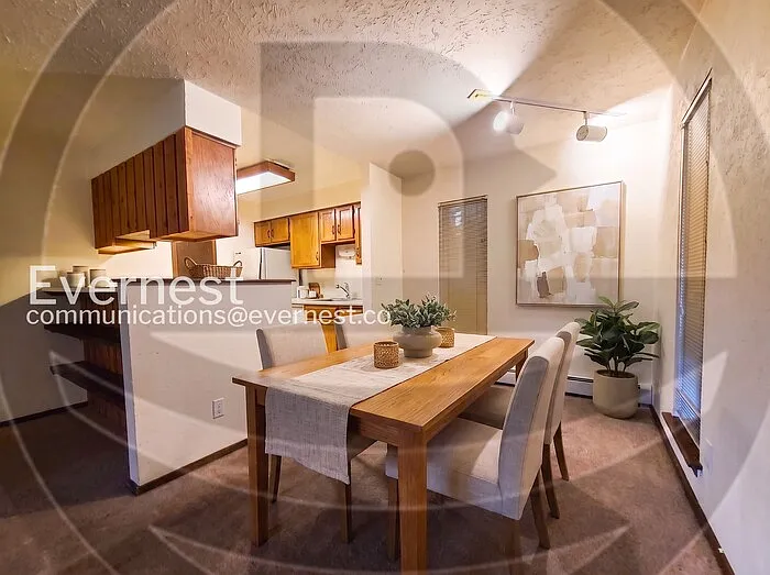 2 bed, 2.0 bath, 880 sqft, $1,925 — Photo 2