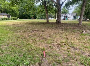 Cowan St, Canton, MS 39046