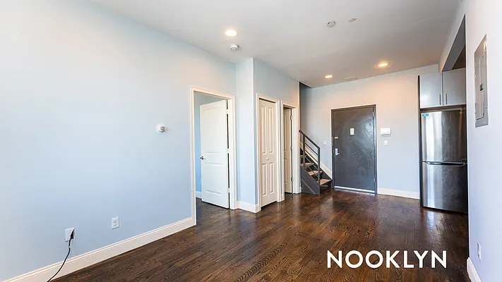 Rented by Nooklyn NYC LLC | media 28