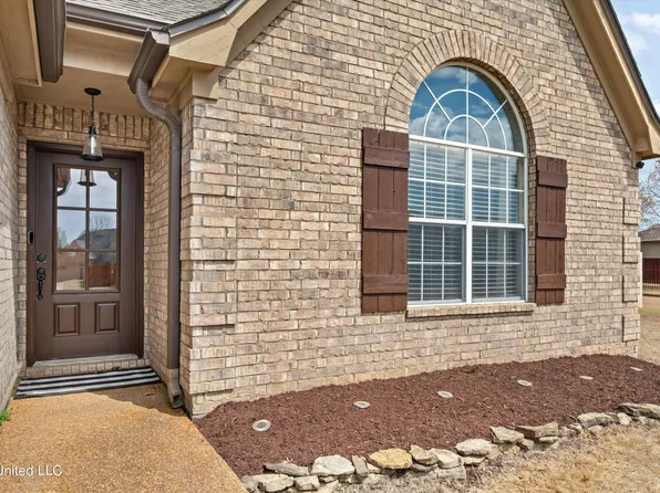 5908 Savannah Pkwy, Southaven, MS 38672