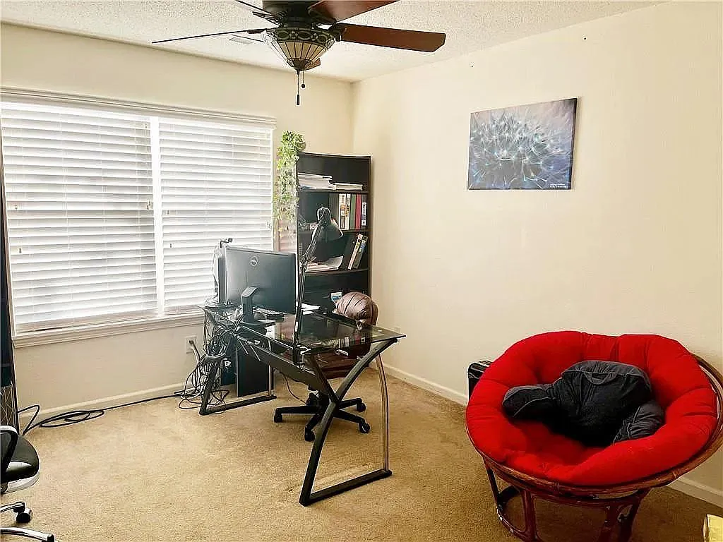 4 bed, 1616 sqft, $2,150 — Photo 4