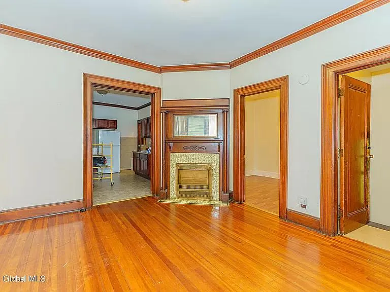 460 Hamilton St #2 — Photo 11