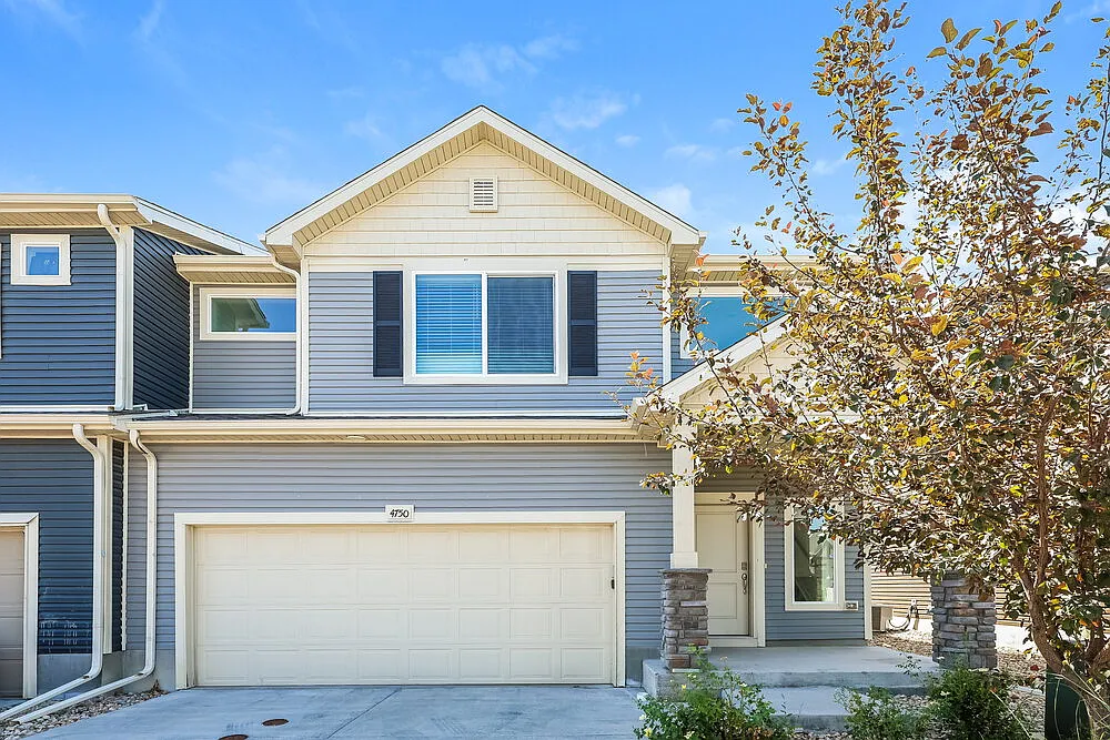 3 bed, 2.5 bath, 1469 sqft, $2,675 — Photo 1