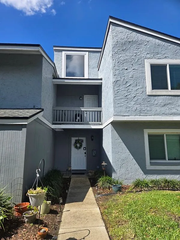 3 bed, 2.5 bath, 1548 sqft, $2,200 — Photo 1