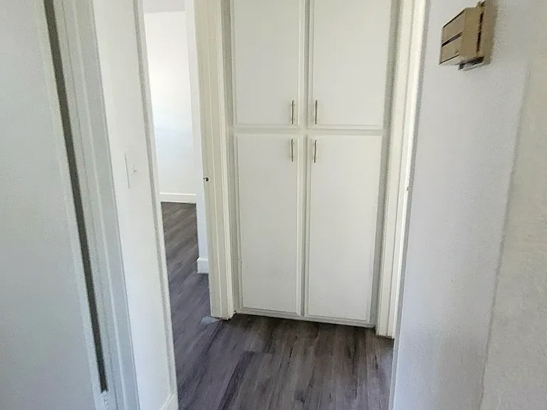 343 Claydelle Ave #B — Photo 7