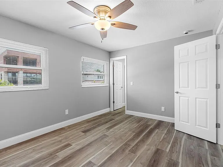 3420 S Carter St #C — Photo 32