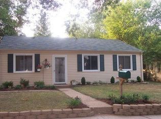 702 Berry Rd, Glen Burnie, MD 21061