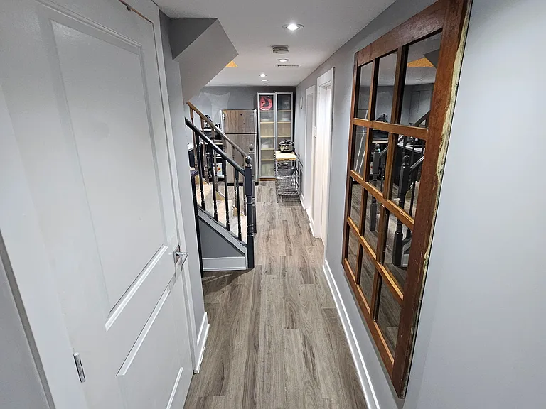 715 Pharmacy Ave — Photo 19