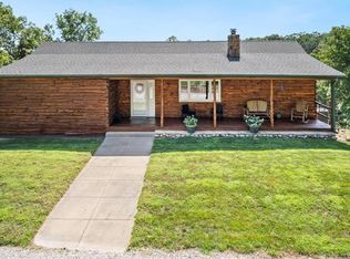 28060 Uncle Bob Ave, Clinton, MO 64735