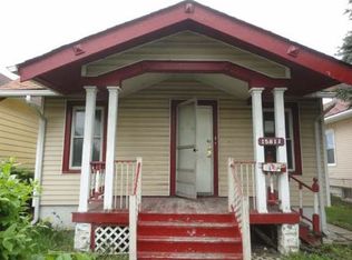 15811 Lathrop Ave, Harvey, IL 60426