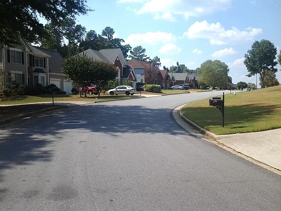 4th image of 762 Tanners Point Dr