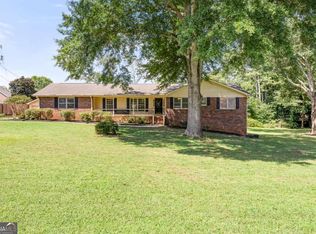 1977 Johnson Ferry Rd, Marietta, GA 30062
