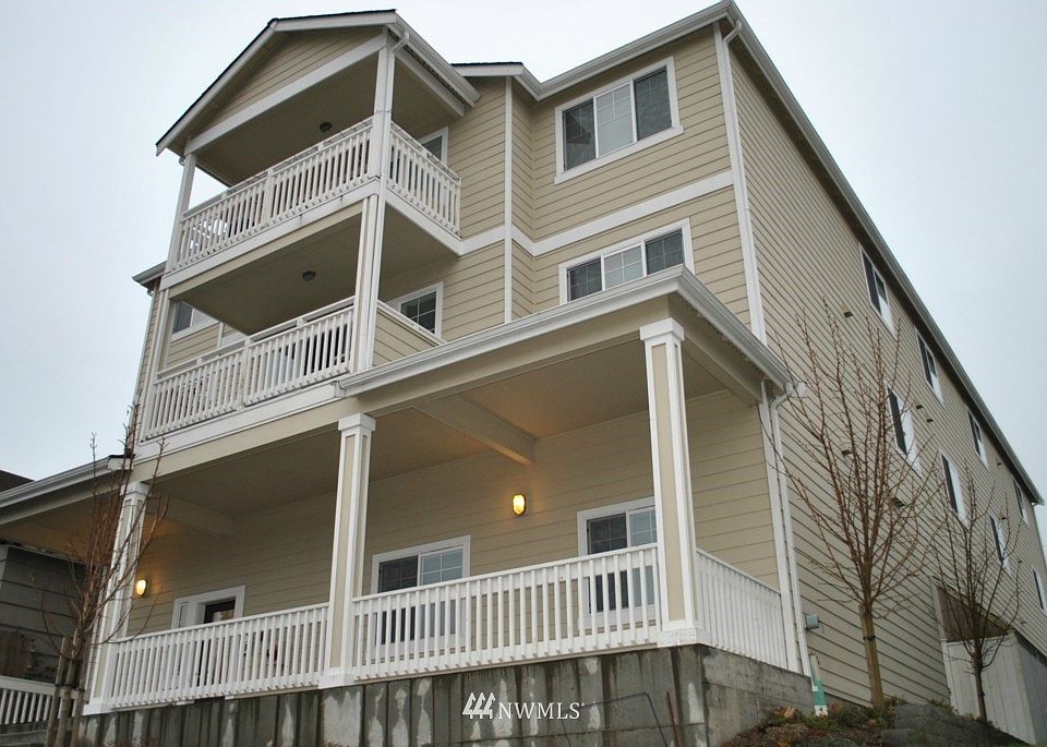 1st image of 3018 W Marine View Drive