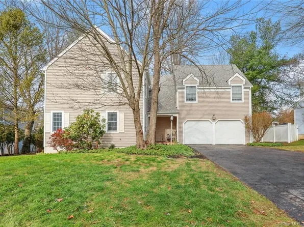 50 Fieldstone Terrace, Stamford, CT 06902