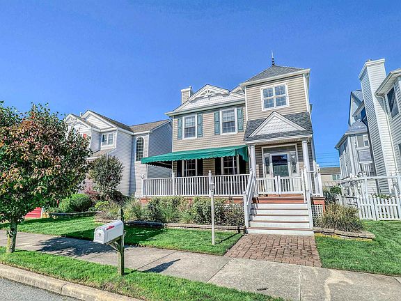 2nd image of 2416 Haven Ave