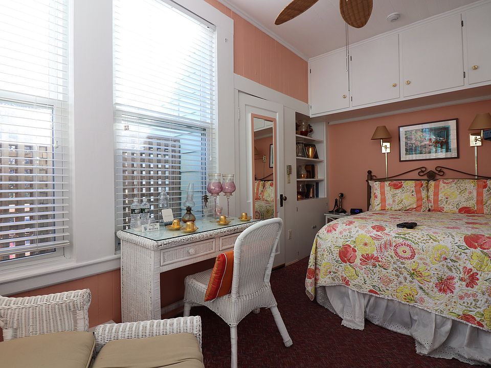 1st image of 83 Longwood Ave Room 5