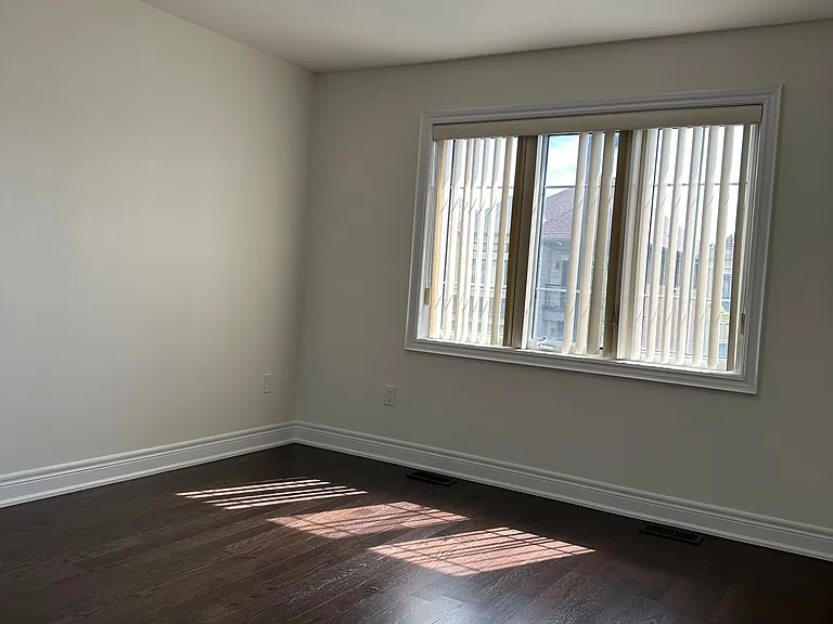 9 Lyle Way — Photo 16