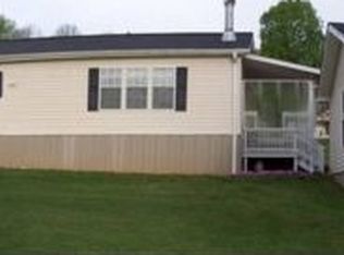 31 Brendle Ln, Franklin, NC 28734