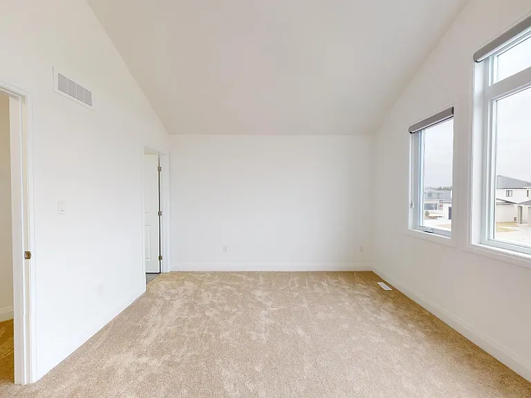 120 Basil Cres — Photo 20