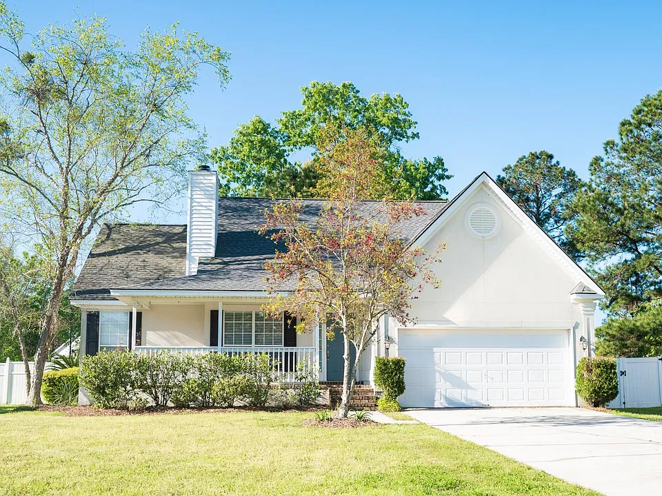 332 Belle Grove Cir