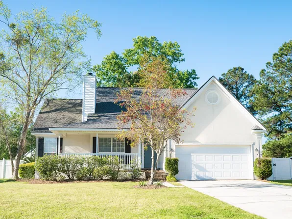 332 Belle Grove Cir, Richmond Hill, GA 31324