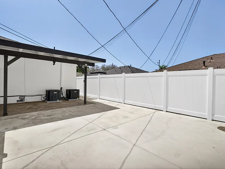 1243 E Almond Ave #1243 — Photo 24