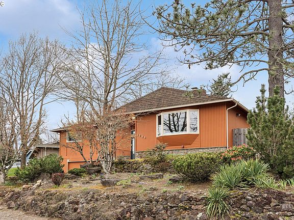 3rd image of 1203 SE Kibling Ave